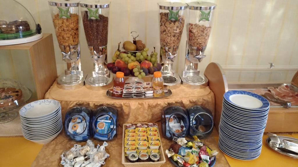 Hotel Abbaruja Olbia Eksteriør bilde