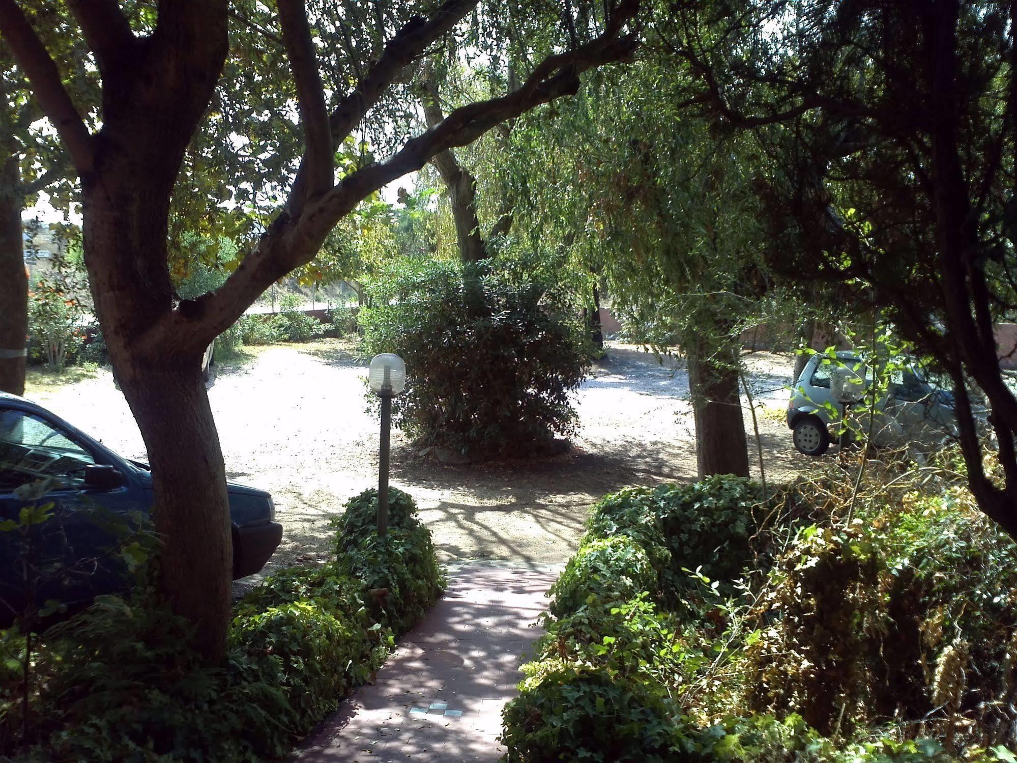 Hotel Abbaruja Olbia Eksteriør bilde