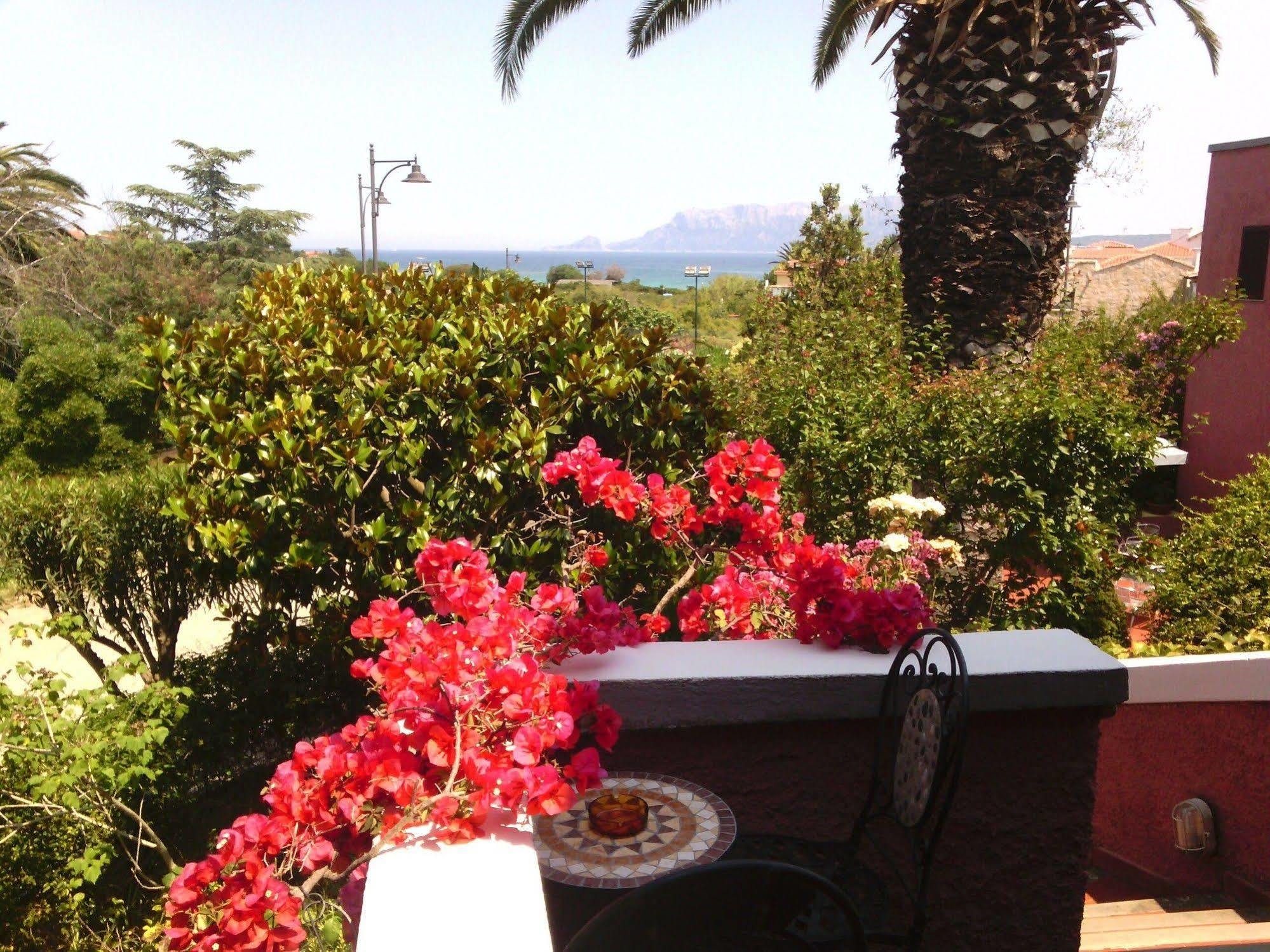 Hotel Abbaruja Olbia Eksteriør bilde